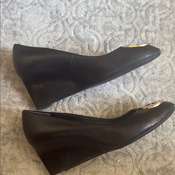 Tory Burch Black Wedges with Gold Accents - Picture 9 of 10